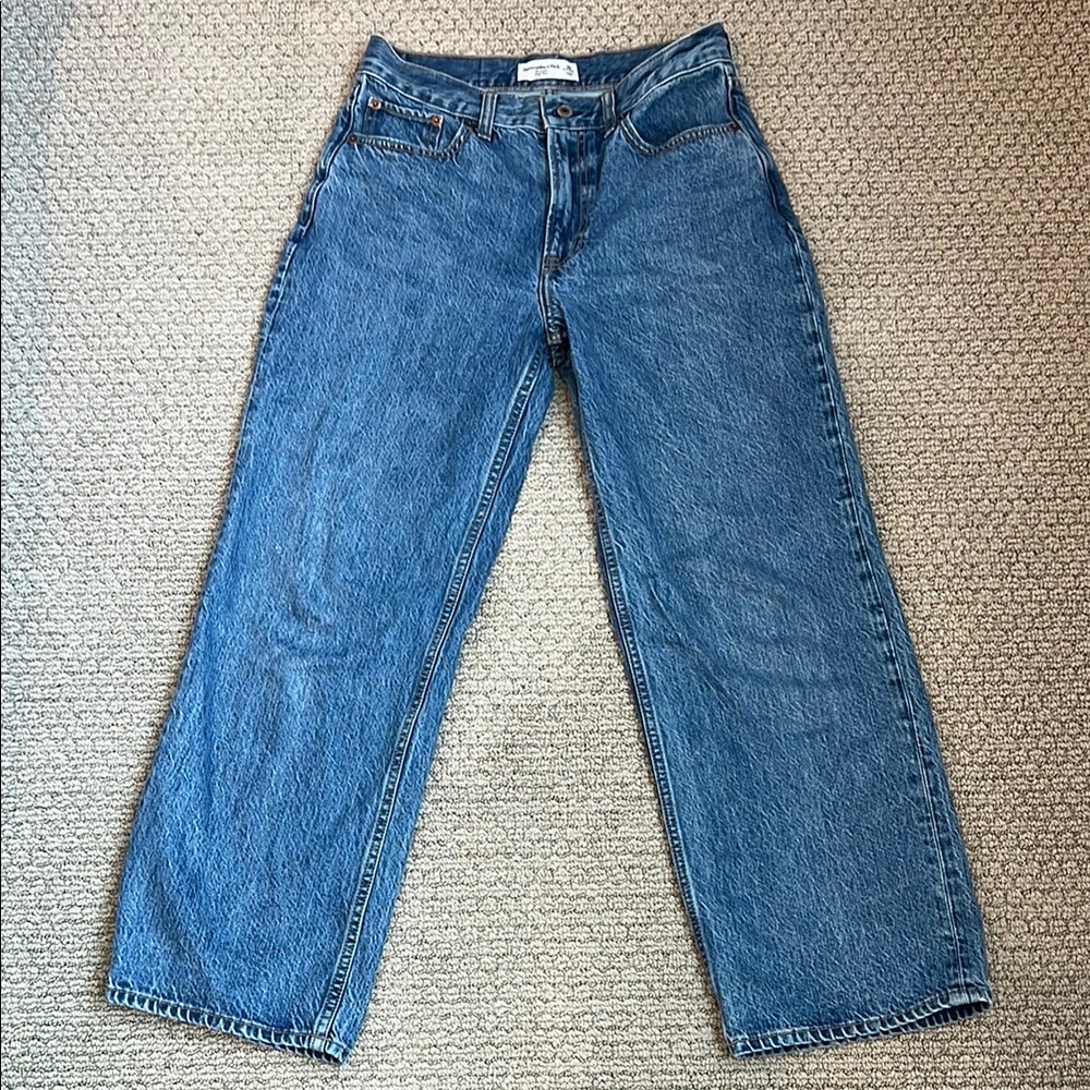 Abercrombie & Fitch Loose High Rise Jeans 26 Extra Short